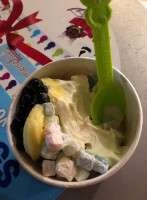 Menchie's Frozen Yogurt food