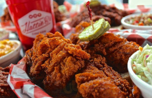 Hattie B's Hot Chicken food