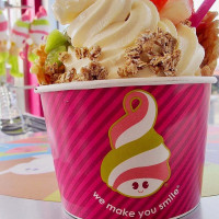 Menchie's Frozen Yogurt Coffee food