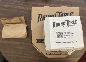 Round Table Pizza menu