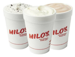 Milo's Hamburgers food