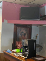 Corner inside