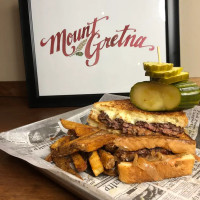 Mount Gretna Craft Brewery food