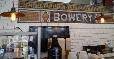 Bowery Bagels food