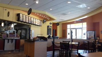 Taco Bell inside