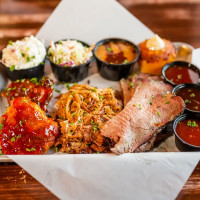 Buckboard’s Barbecue Brew food