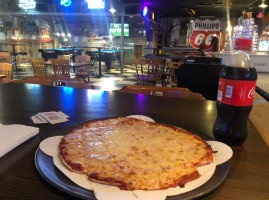 Broadway Pizza (eagles Nest Lounge) food