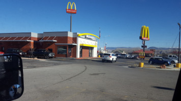 Mcdonald's outside