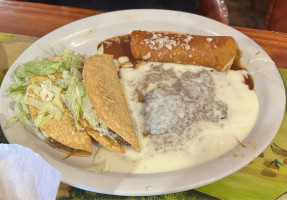 Romo's Mexican And Cantina food