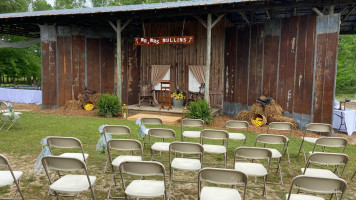 13th Street Bbq Of Ladonia outside