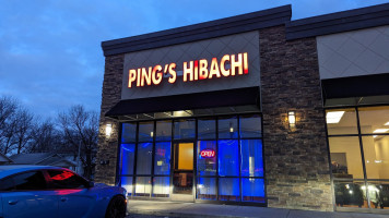 Ping's Hibachi outside