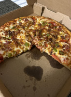 $5 Pizza Place food