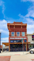 Broken Bow Legends Neighborhood Grill outside