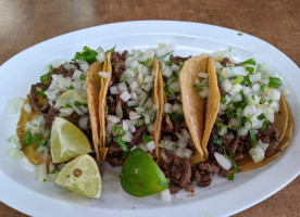 Rey De Oros Taqueria food