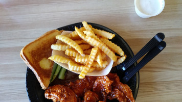 Tastee Chick food