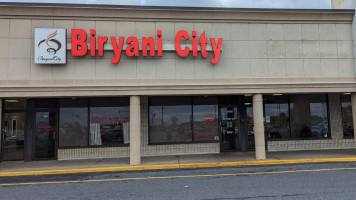 Biryani City food