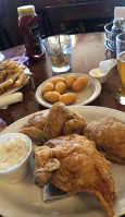 Black River Pub Grub food