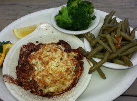 Thursdays Steak And Crab food