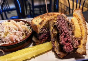 Smokin' Toad's Bbq food