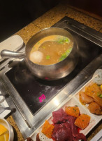 The Melting Pot food