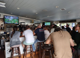 Bostwick's Chowder House food