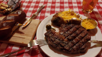 Texas Reds Steakhouse food