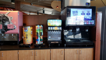 Miller Dining Commons (msu) inside