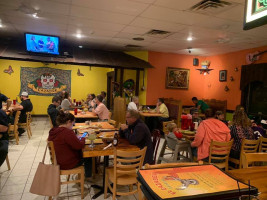 El Cazador Express food