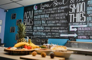 Luna Soul Bowls food