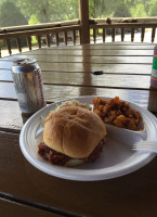 Muddy Creek -b-q food