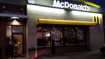 Mcdonald's outside