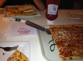 Ledo Pizza food