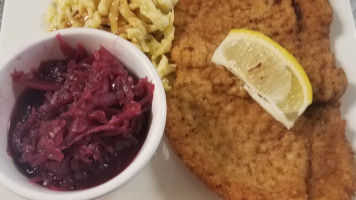 Schnitzel House food