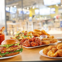 Buffalo Wild Wings Lebanon food