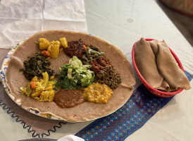 Tana Ethiopian Market food