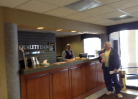 Quality Inn Troutville inside