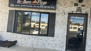 Brother's Pizza Catasauqua outside