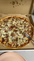 Coaches Corner Pizza Inc food