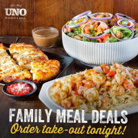 Uno Pizzeria Grill food