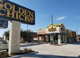 Golden Chick outside