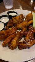 Wild Wing Cafe food