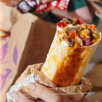 Taco Bell Cantina food