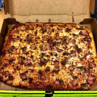 Ledo Pizza food