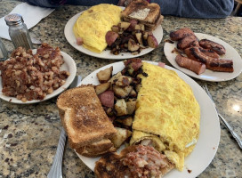 Brody's Diner food