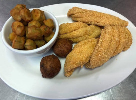 Lakeview Catfish food