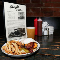 Short's Burger Shine food