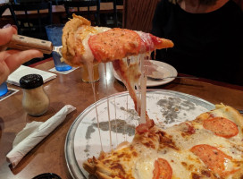 Wig Pen Pizza Pub food