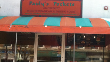 Pauly's Pockets outside