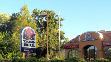 Taco Bell inside