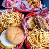 Freddy's Frozen Custard Steakburgers food